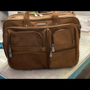 Heritage leather computer/travel bag